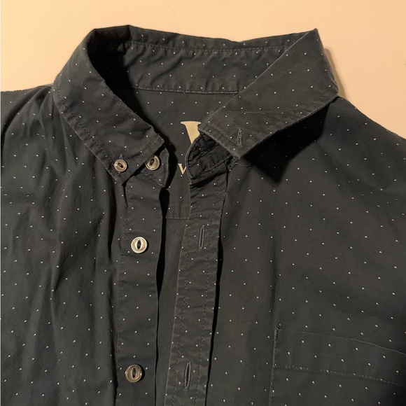 Men's Vuori Bridge Button Down Shirt Size Medium - Picture 7 of 8